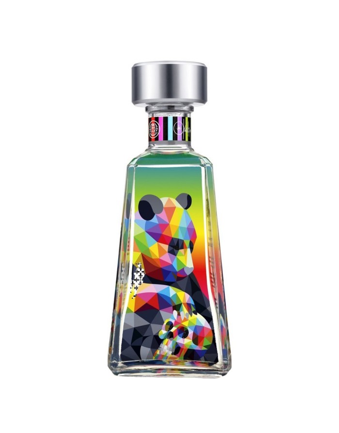 1800 Essential Artist